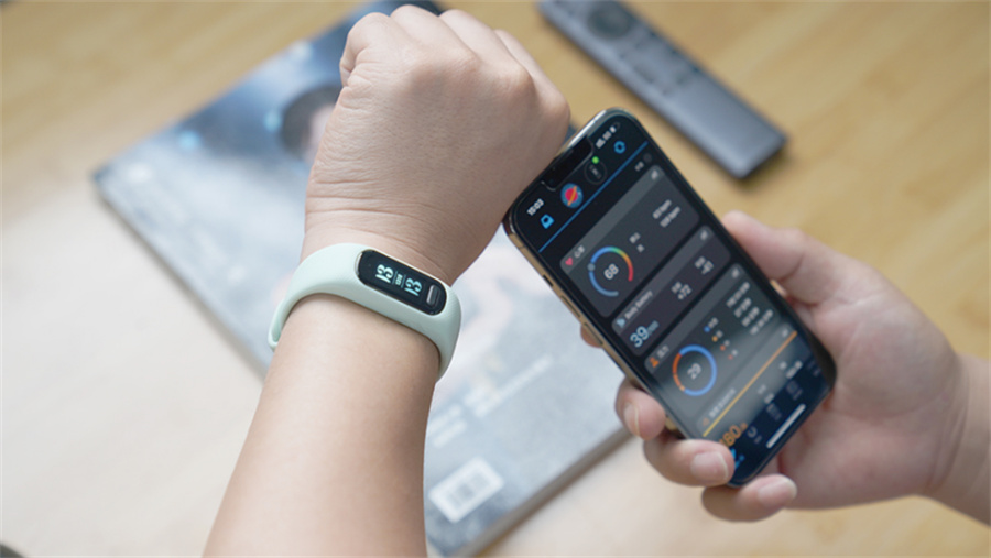 化繁為簡(jiǎn)，呵護(hù)健康——GarminSmart 5智能運(yùn)動(dòng)健康手環(huán)體驗(yàn)